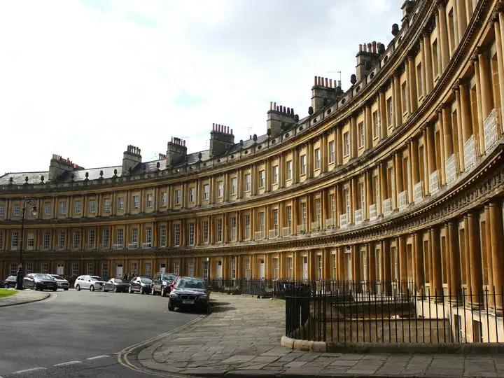 The curved Georgian terrace of The Circus in Bath
